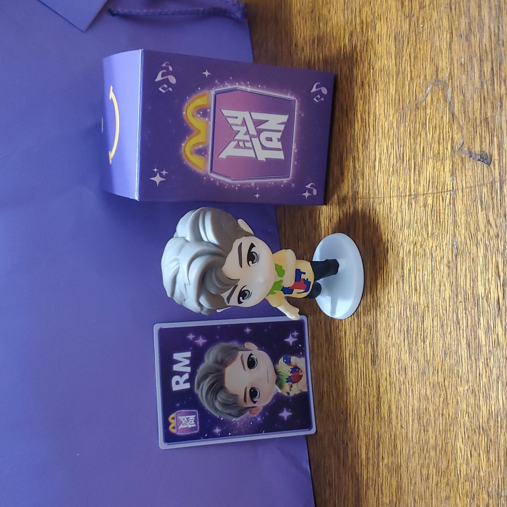 McDonalds TinyTAN RM Figurine with Card